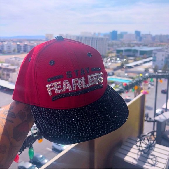 Nikki Bella WWE Stay Fearless Bling Baseball Hat New - Picture 2 of 13